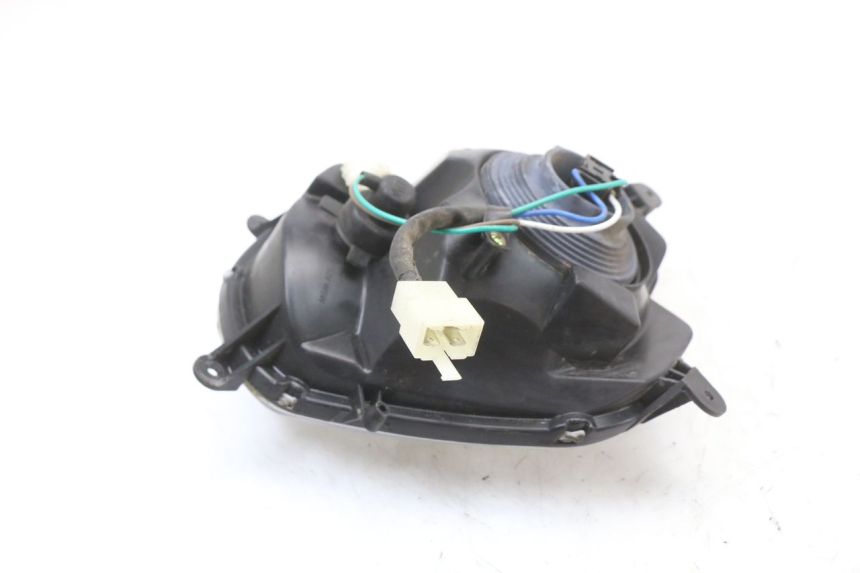 photo de REFLEKTOR PRZEDNI SYM X-PRO 4T 50 (2014 - 2021) - Stan powierzchni