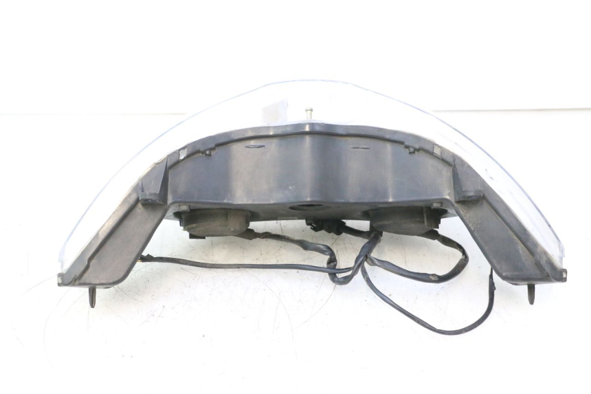 photo de PRZEDNIA LAMPA PIAGGIO X8 STREET 125 (2006 - 2007) - Punkty mocowania