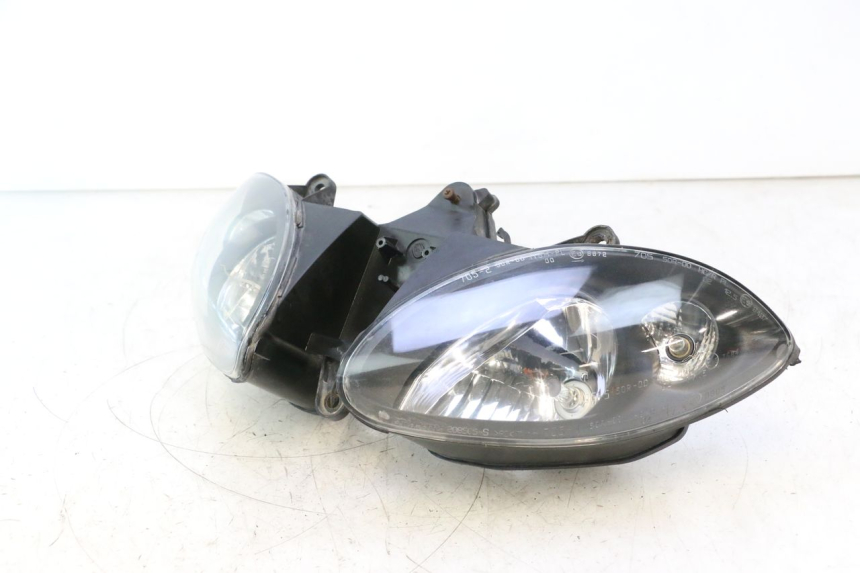 photo de PRZEDNIA LAMPA PIAGGIO X9 AMALFI 180 (2000 - 2003) - Stan powierzchni