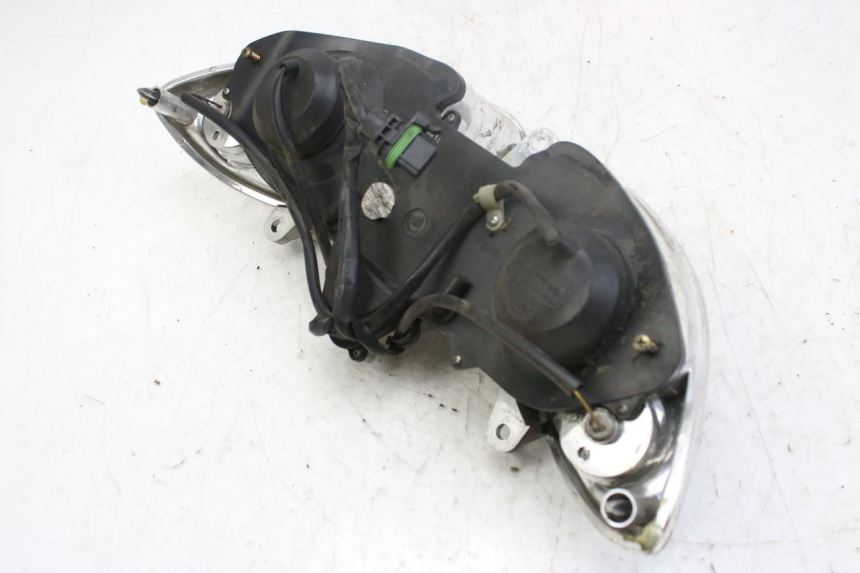 photo de REFLEKTOR PRZEDNI PIAGGIO X9 EVOLUTION 250 (2003 - 2007) - Szczegół części