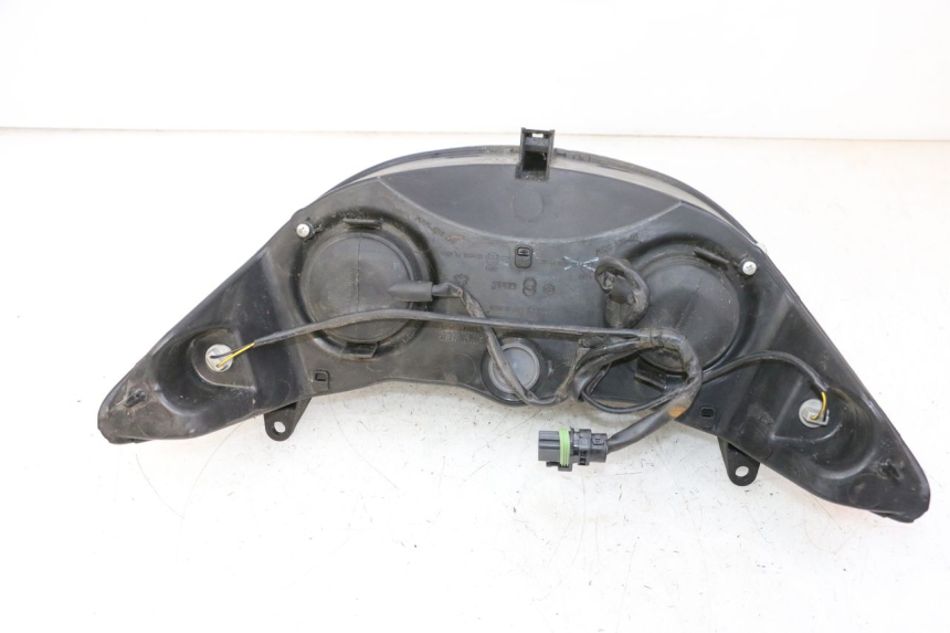 photo de REFLEKTOR PRZEDNI PIAGGIO XEVO - X EVO 125 (2007 - 2017) - Widok ogólny