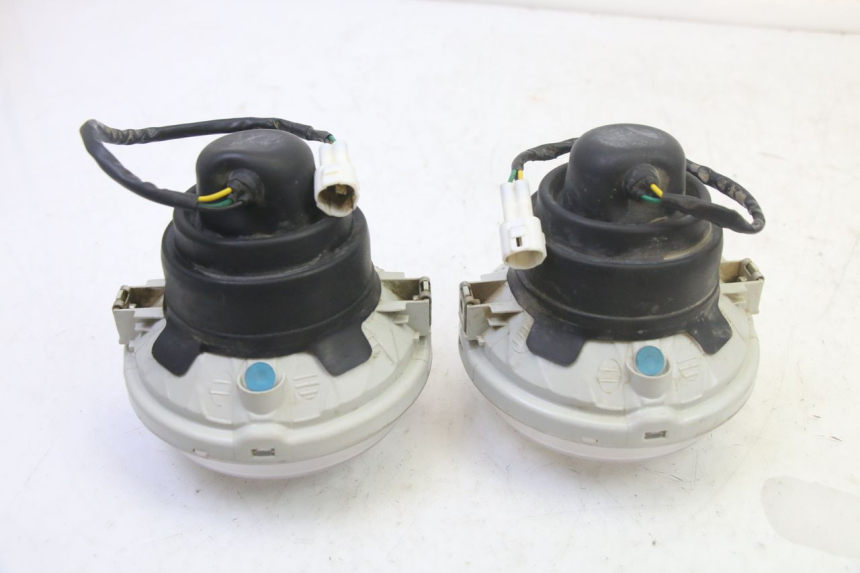 photo de REFLEKTOR PRZEDNI YAMAHA YFM GRIZZLY 550 (2008 - 2015) - Widok ogólny