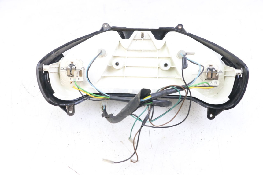 photo de REFLEKTOR PRZEDNI YAMAHA YP MAJESTY 125 (2002 - 2006) - Punkty mocowania