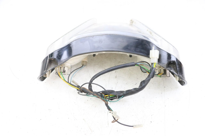 photo de REFLEKTOR PRZEDNI YAMAHA YP MAJESTY 125 (2002 - 2006) - Stan powierzchni