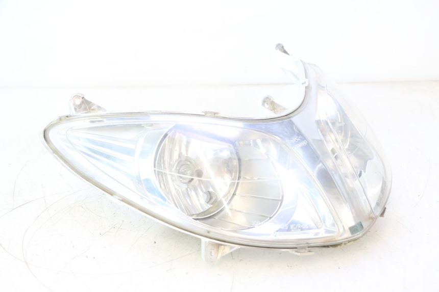 photo de REFLEKTOR PRZEDNI YAMAHA YP MAJESTY 125 (2007 - 2010) - Widok z bliska