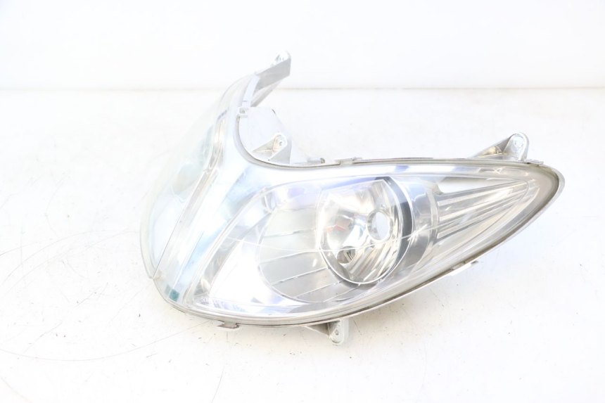 photo de REFLEKTOR PRZEDNI YAMAHA YP MAJESTY 125 (2007 - 2010) - Stan powierzchni