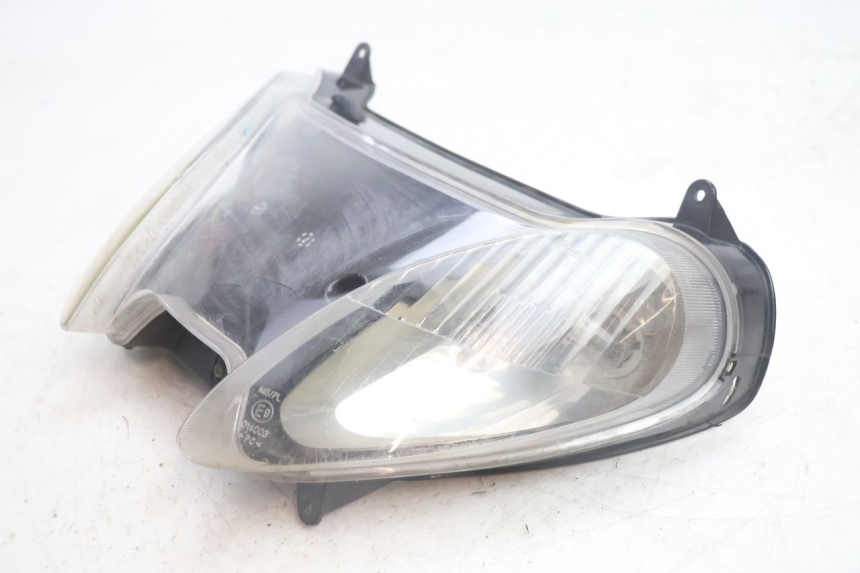 photo de REFLEKTOR PRZEDNI YAMAHA YP MAJESTY 125 (2002 - 2006) - Zbliżenie techniczne
