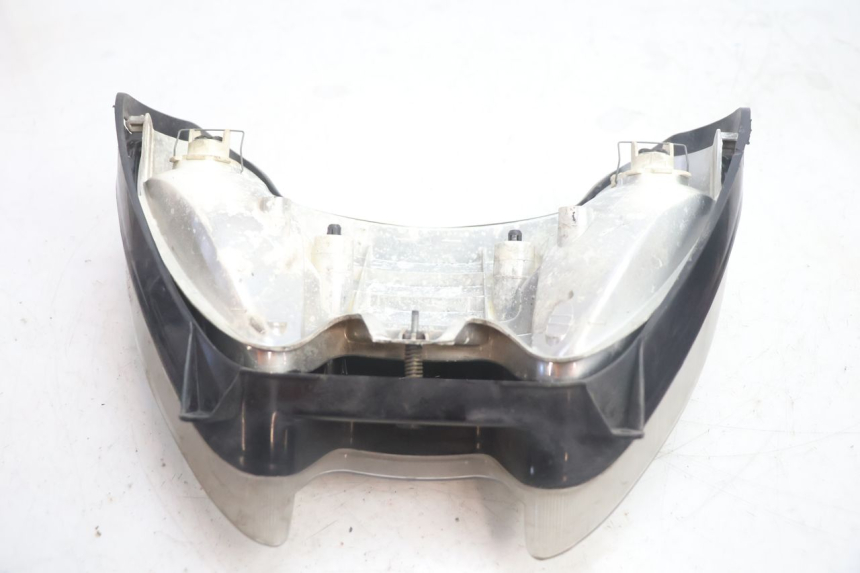 photo de REFLEKTOR PRZEDNI YAMAHA YP MAJESTY 125 (2002 - 2006) - Punkty mocowania