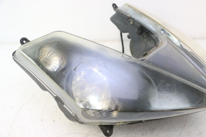 photo de PRZEDNIA LAMPA YIYING YY50QT-6 50 - Oznaczenia i referencje