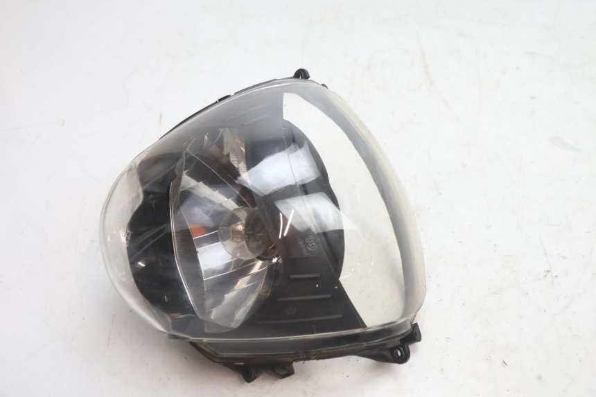 photo de REFLEKTOR PRZEDNI PIAGGIO ZIP 2T 50 (2009 - 2019) - Widok główny