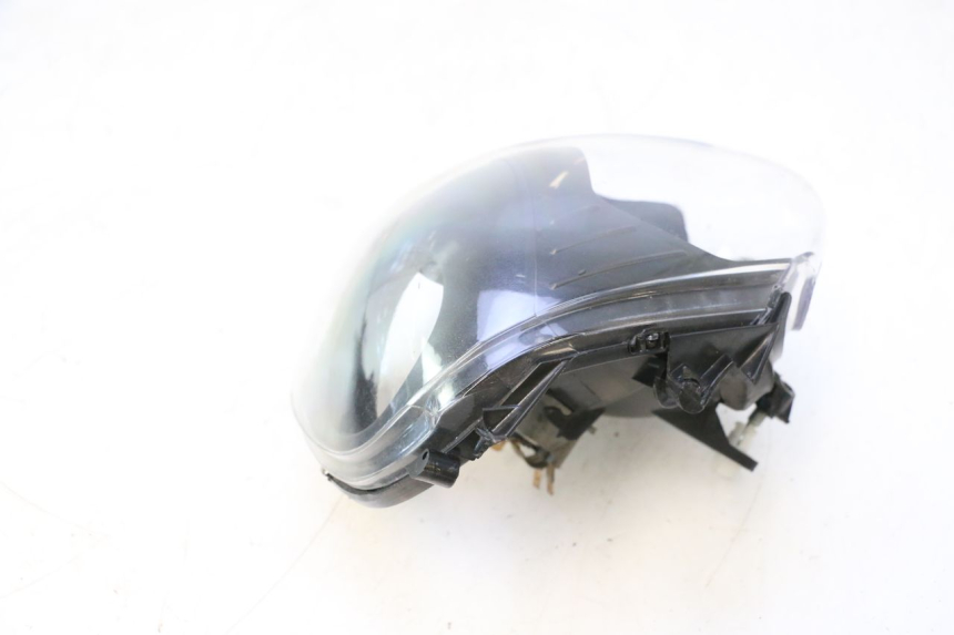 photo de REFLEKTOR PRZEDNI PIAGGIO ZIP 2T 50 (2009 - 2019) - Widok z bliska