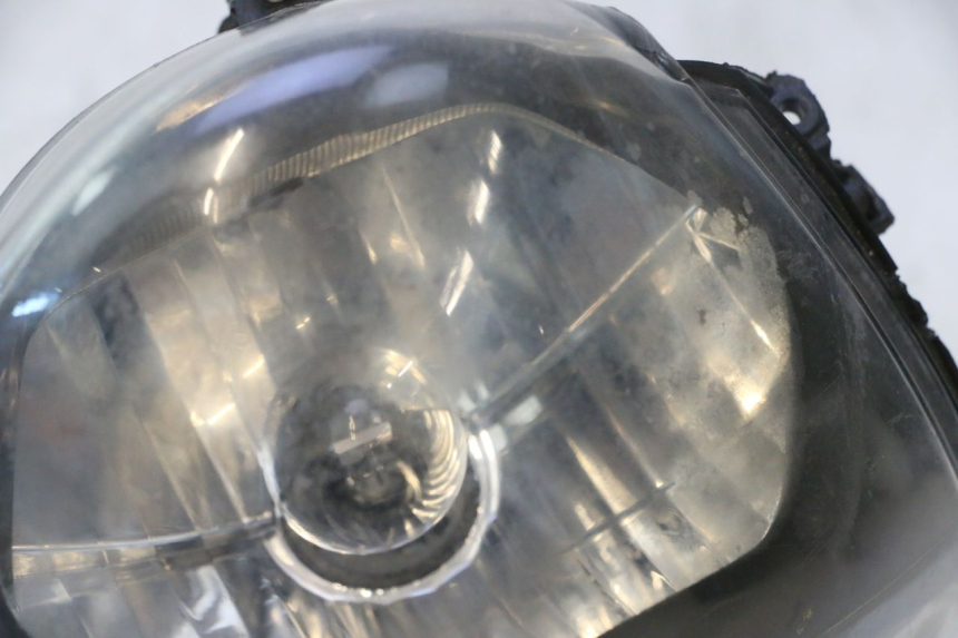 photo de REFLEKTOR PRZEDNI PIAGGIO ZIP 4T 50 (2018 - 2020) - Inny kąt widzenia