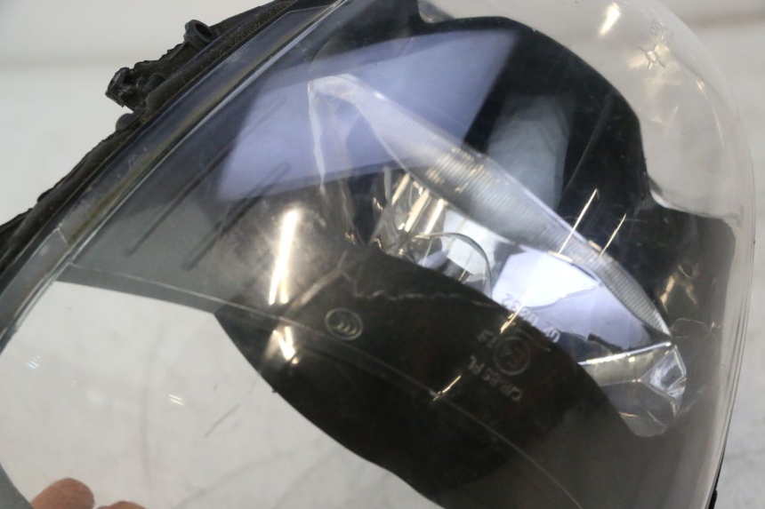 photo de PRZEDNIA LAMPA PIAGGIO ZIP IGET 4T 50 (2021 - 2023) - Punkty mocowania