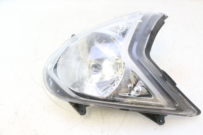 photo de REFLEKTOR PRZEDNI UNIVERSAL BIKE ZN50QT-11B 50 (2018 - 2021) - Punkty mocowania