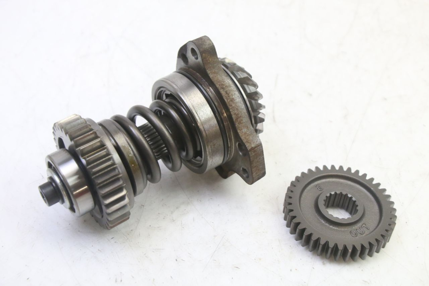 photo de ZĘBATKA HONDA NTV DEAUVILLE 650 (2001 - 2006) - Zbliżenie techniczne