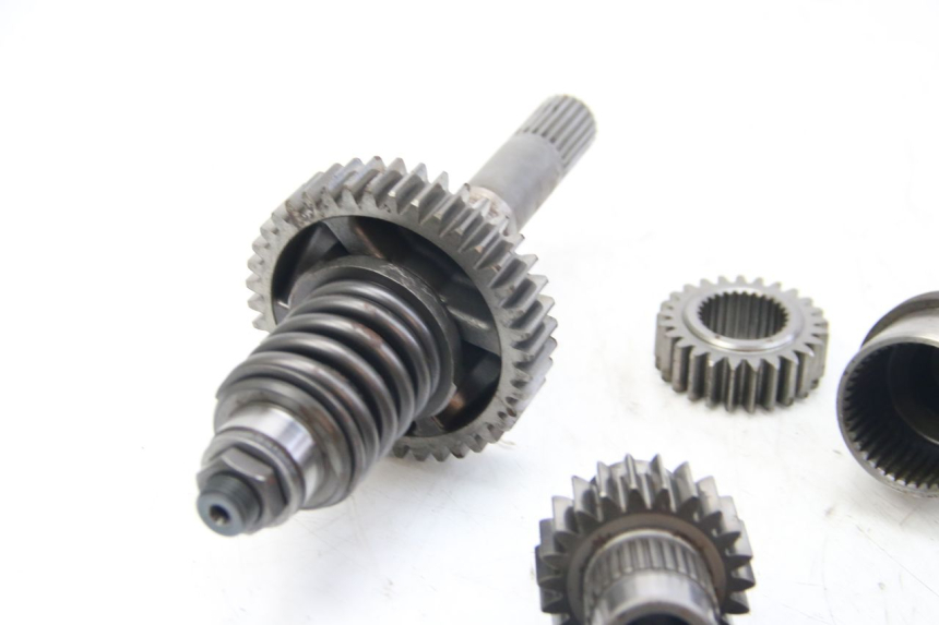 photo de ZĘBATKA NAPĘDU SUZUKI BURGMAN 650 (2002 - 2004) - Inny kąt widzenia