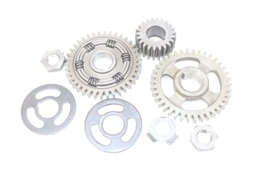 photo de ZĘBATKA NAPĘDU YAMAHA SR 125 (1982 - 2003) - Widok główny