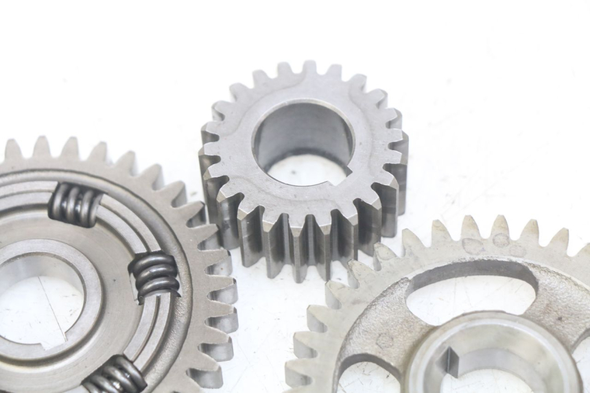 photo de ZĘBATKA NAPĘDU YAMAHA SR 125 (1982 - 2003) - Inny kąt widzenia