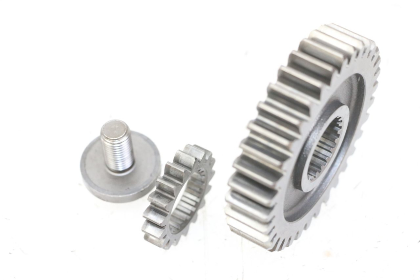 photo de ZĘBATKA NAPĘDU SUZUKI SV S 650 (1999 - 2002) - Inny kąt widzenia