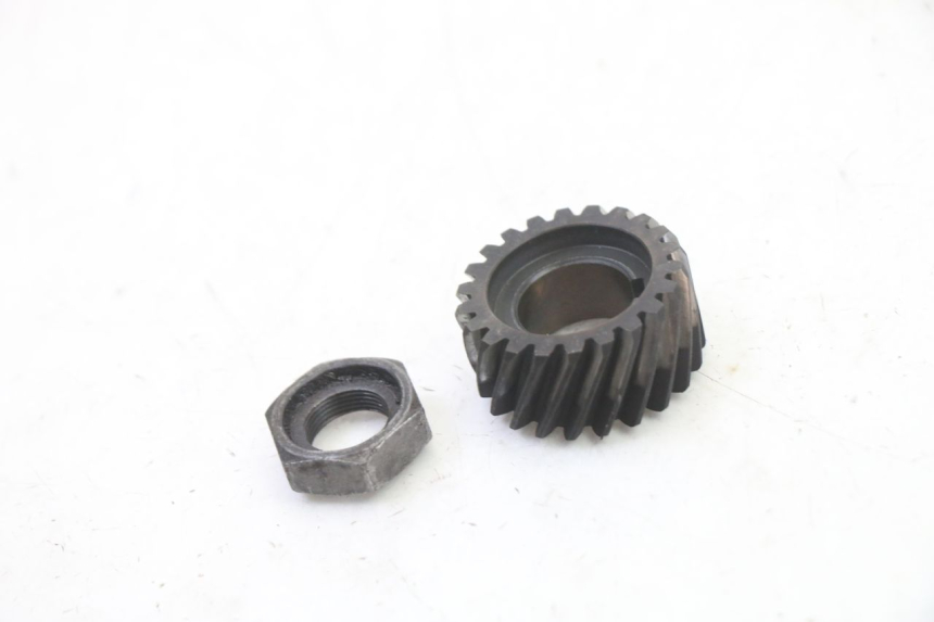 photo de ZĘBATKA NAPĘDU YAMAHA TDR DELTABOX 125 (1997 - 2003) - Zbliżenie techniczne