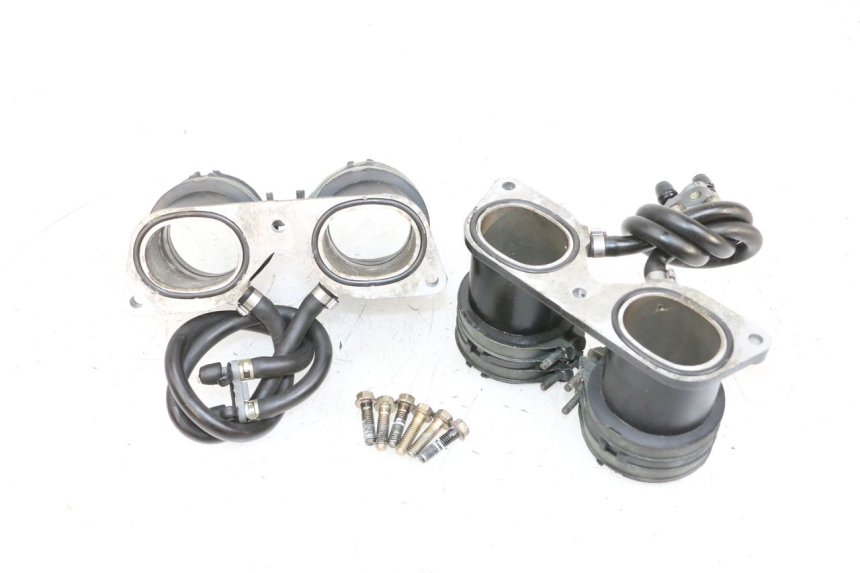 photo de RURA SSĄCA MV AGUSTA BRUTALE R WALLY 910 (2008 - 2008) - Inny kąt widzenia