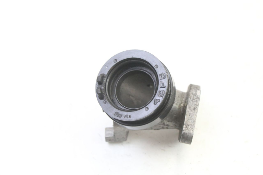 photo de PRZEWÓD SSĄCY SUZUKI BURGMAN 125 (2007 - 2014) - Zbliżenie techniczne