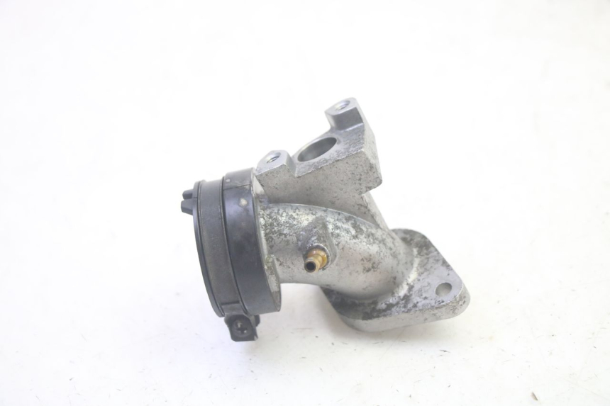 photo de PRZEWÓD SSĄCY SUZUKI BURGMAN 125 (2007 - 2014) - Zoom stanu zużycia