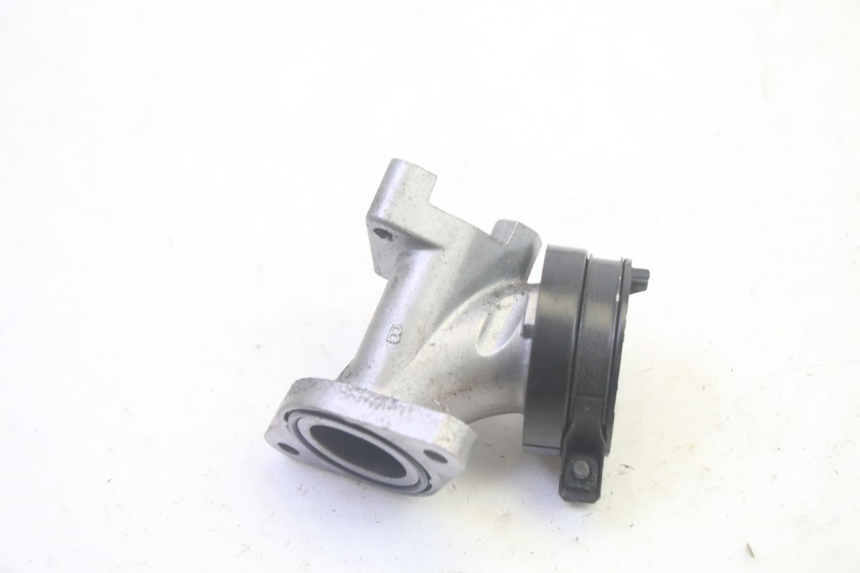 photo de PRZEWÓD SSĄCY SUZUKI BURGMAN 125 (2007 - 2014) - Zbliżenie techniczne