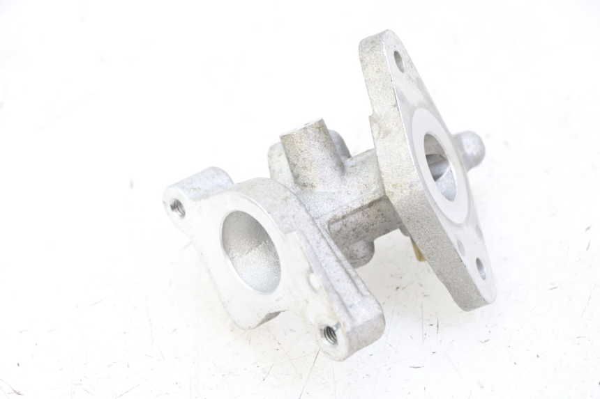 photo de PRZEWÓD SSĄCY HONDA CRF-F CRF F 110 (2019 - 2022) - Zbliżenie techniczne