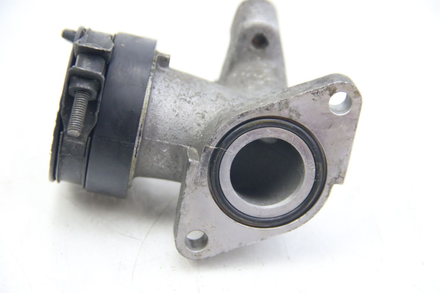 photo de RURA SSĄCA SUZUKI SIXTEEN 125 (2008 - 2010) - Inny kąt widzenia