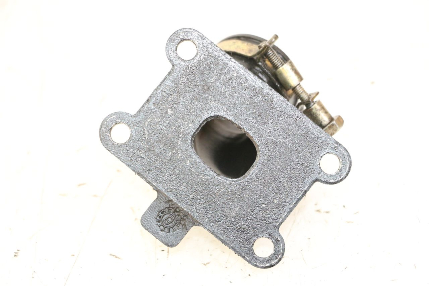 photo de PRZEWÓD SSĄCY YAMAHA TZR 50 (2008 - 2016) - Szczegół części