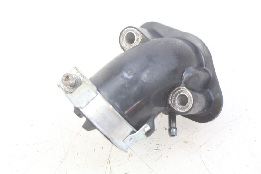 photo de PRZEWÓD SSĄCY PEUGEOT V-CLIC VCLIC 50 (2007 - 2013) - Inny kąt widzenia