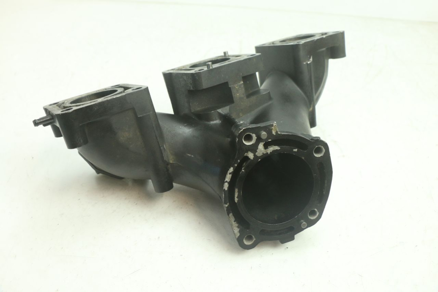 photo de RURA DOPROWADZAJĄCA YAMAHA WAVE RUNNER GP R 1200 (2000 - 2003) - Zoom stanu zużycia