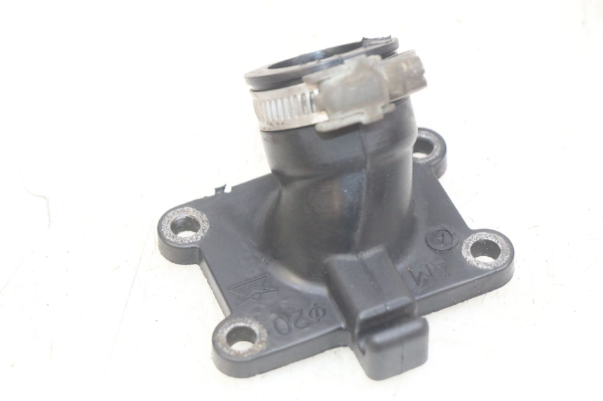 photo de RURA SSĄCA PEUGEOT XP6 50 (2006 - 2011) - Inny kąt widzenia