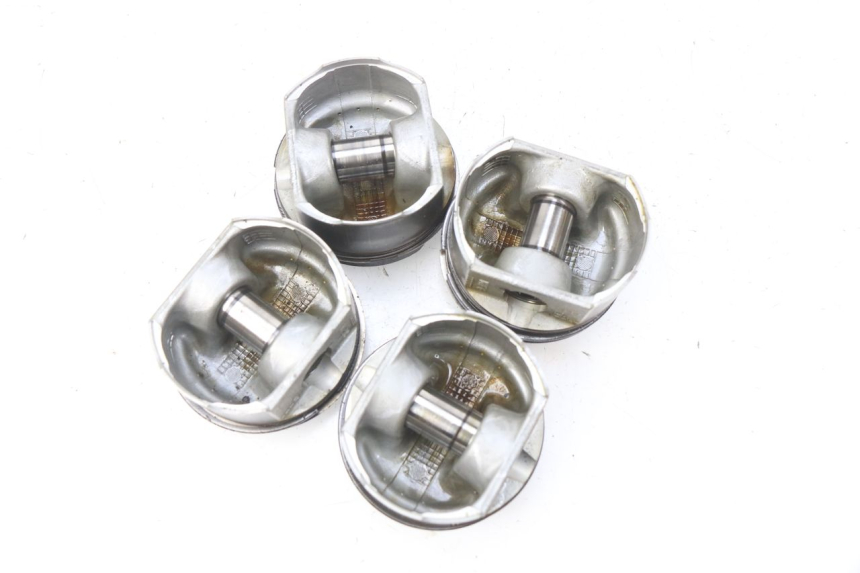 photo de TŁOK HONDA CBRF CBR-F PC41 600 (2011 - 2013) - Szczegół części