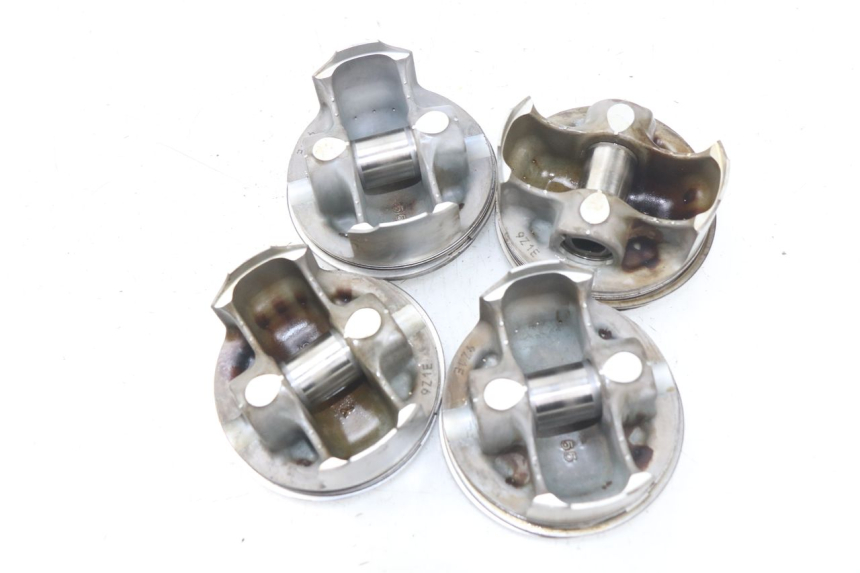 photo de TŁOK YAMAHA FJR ABS 1300 (2006 - 2012) - Zbliżenie techniczne