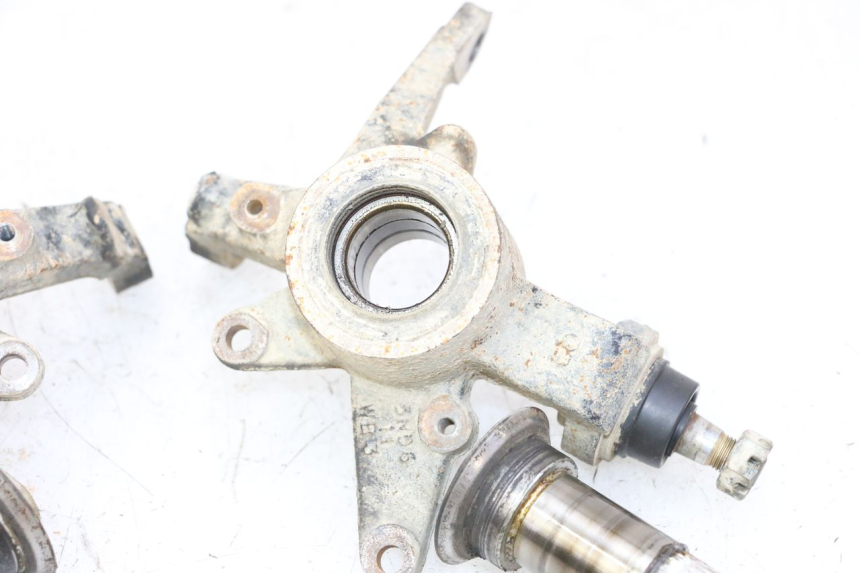 photo de Zwrotnica piasty YAMAHA YFM BRUIN 350 (2003 - 2009) - Szczegóły charakterystyczne