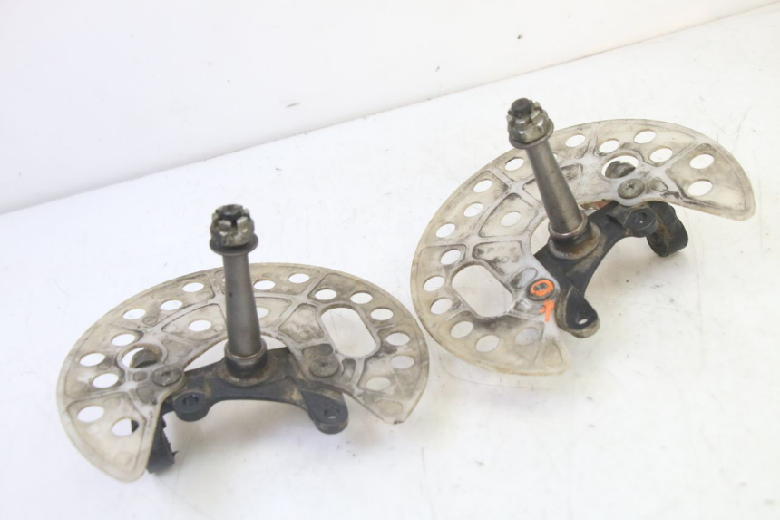 photo de Zwrotnica piasty YAMAHA YFM R RAPTOR 250 (2008 - 2014) - Zbliżenie techniczne