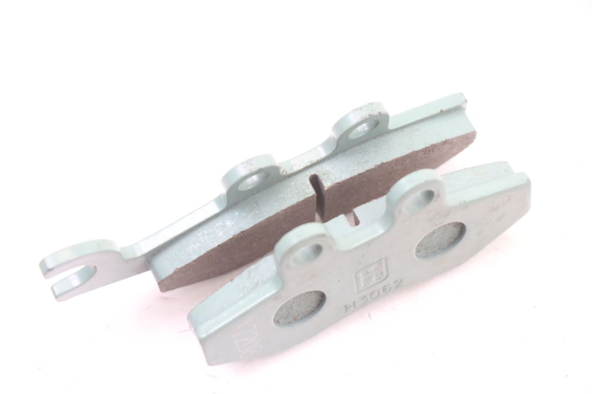 photo de Klocki hamulcowe przednie PIAGGIO NRG POWER PUREJET 50 (2018 - 2021) - Inny kąt widzenia