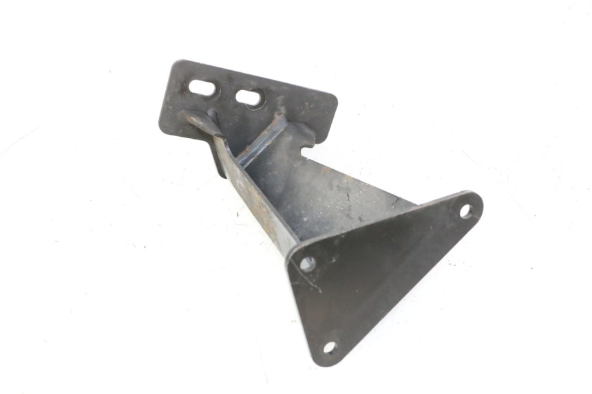 photo de PŁYTKA PODNÓŻKA TYLNA PRAWA QUADRO 4 4D 350 (2015 - 2018) - Zoom stanu zużycia