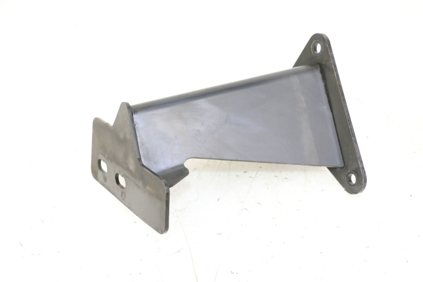 photo de PŁYTKA PODNÓŻKA TYLNA PRAWA QUADRO 4 4D 350 (2015 - 2018) - Inny kąt widzenia