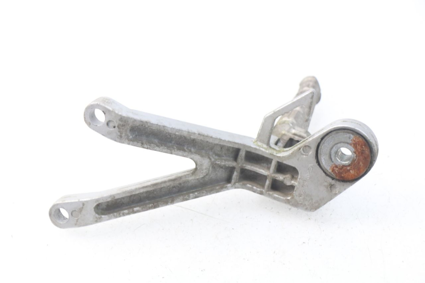 photo de PŁYTKA PODNÓŻKA TYLNA PRAWA HYOSUNG COMET GTR 125 (2007 - 2014) - Zbliżenie techniczne