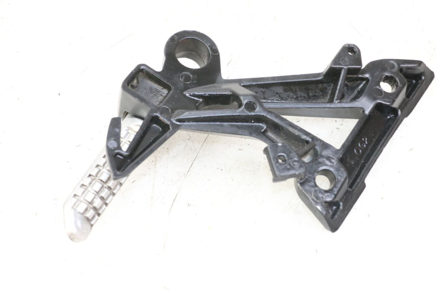 photo de PŁYTKA PODNÓŻKA TYLNA PRAWA EBROH BRAVO GLE 1 (2020 - 2024) - Zoom stanu zużycia