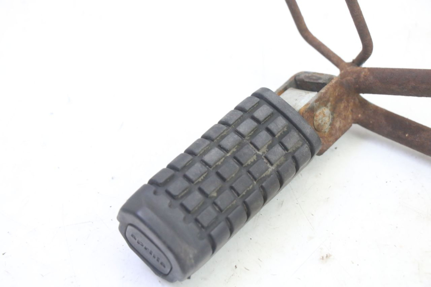 photo de PŁYTKA PODNÓŻKA TYLNA PRAWA APRILIA ETX 125 (1998 - 2002) - Szczegół części