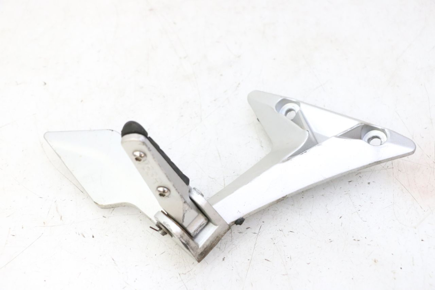 photo de PŁYTKA PODNÓŻKA TYLNA PRAWA STAHO FH 50 (2018 - 2019) - Oznaczenia i referencje