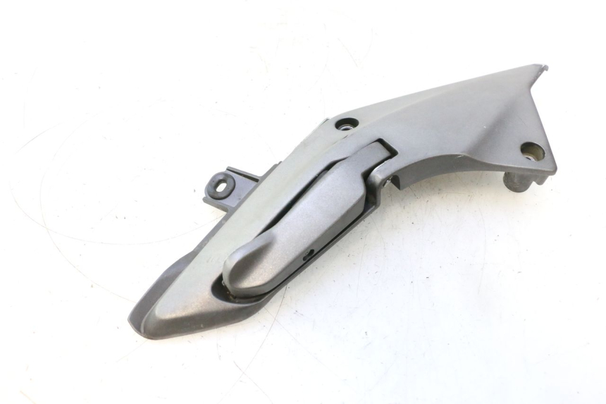 photo de PŁYTKA PODNÓŻKA TYLNA PRAWA HONDA FJS SILVER WING SILVERWING 400 (2005 - 2008) - Szczegół części