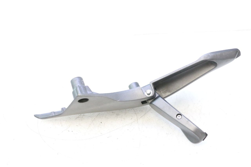 photo de PŁYTKA PODNÓŻKA TYLNA PRAWA HONDA FJS SILVER WING SILVERWING 400 (2005 - 2008) - Zbliżenie techniczne