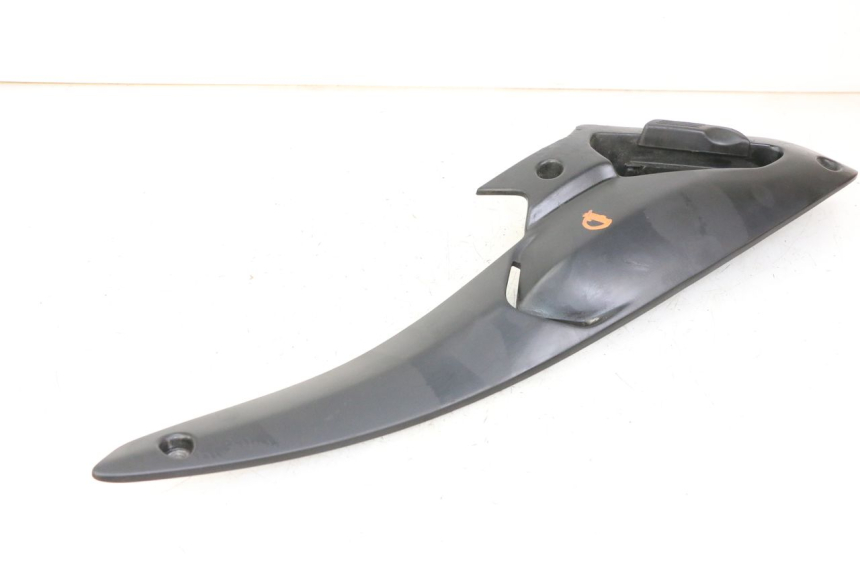 photo de PŁYTKA PODNÓŻKA TYLNA PRAWA GILERA NEXUS 300 (2008 - 2013) - Zbliżenie techniczne