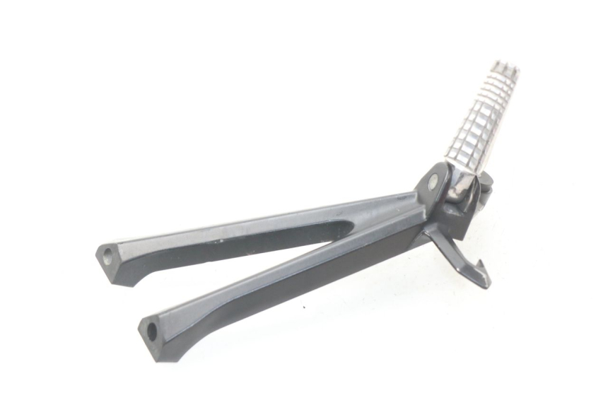 photo de PŁYTKA PODNÓŻKA TYLNA PRAWA SUZUKI GSX-R GSXR 750 (2011 - 2016) - Zbliżenie techniczne