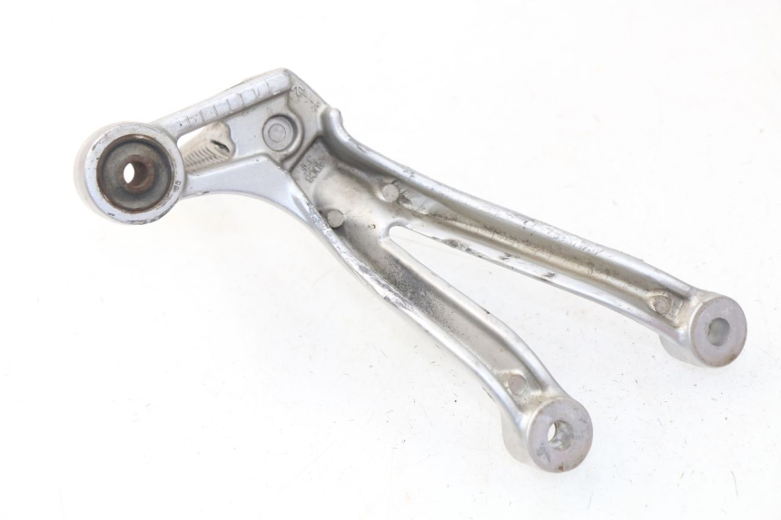 photo de PŁYTKA PODNÓŻKA TYLNA PRAWA SUZUKI GSX-R GSXR 600 (2001 - 2003) - Inny kąt widzenia